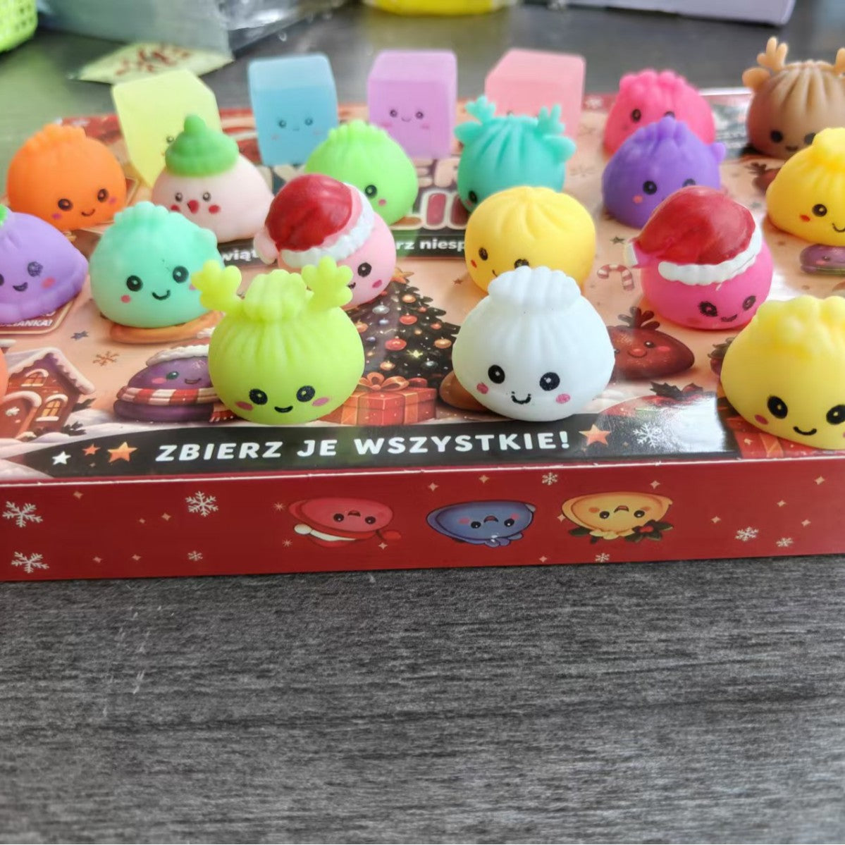 24 Days Christmas Advent Calendar, Squishy Fidget Toys Blind Box for Stress Relief and Sensory Play